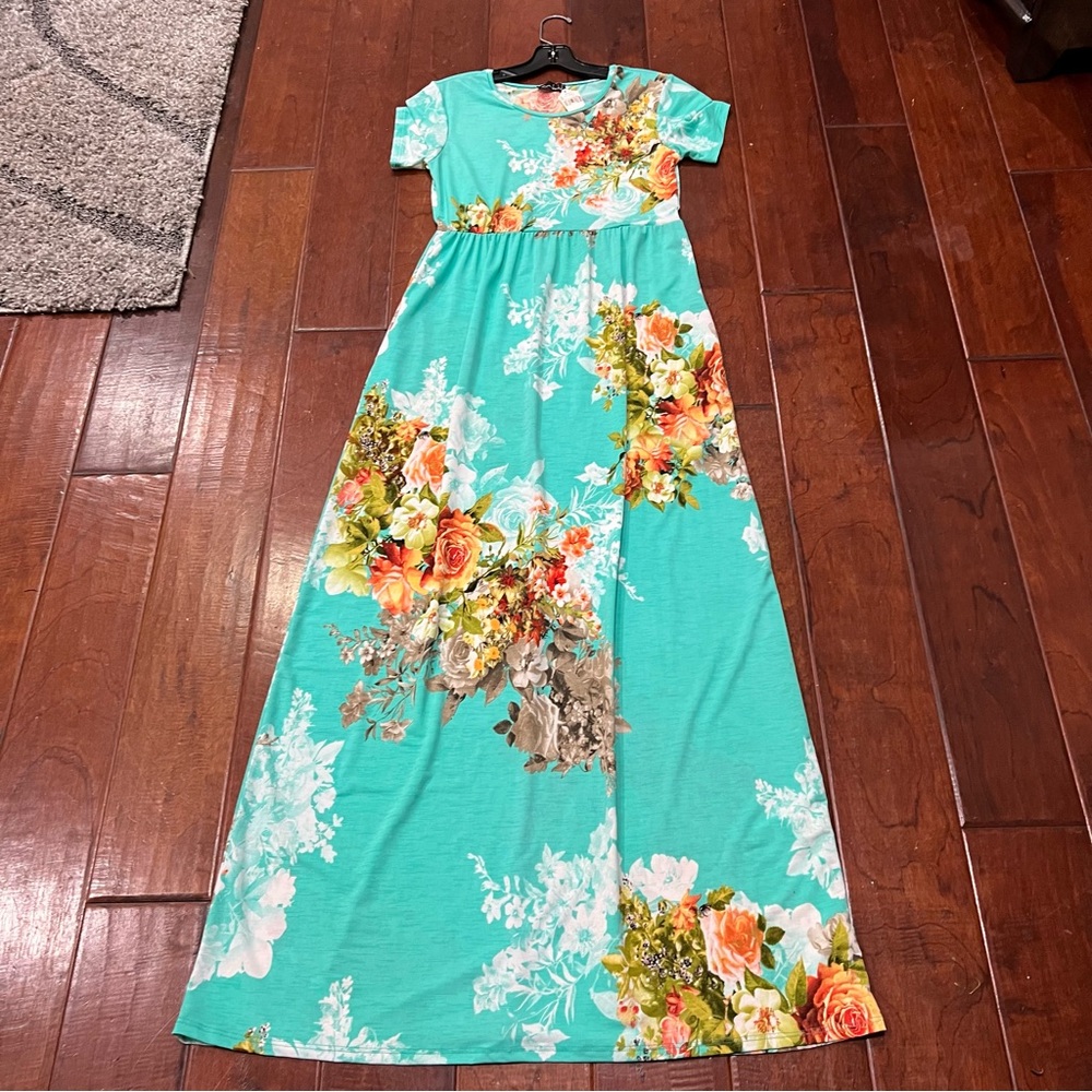 Floral Maxi Dress - Small